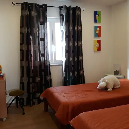 A Primeira Casinha Do Me-me Apartment