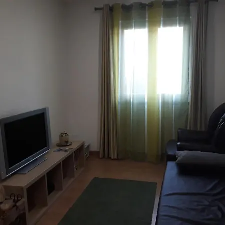 A Primeira Casinha Do Me-me